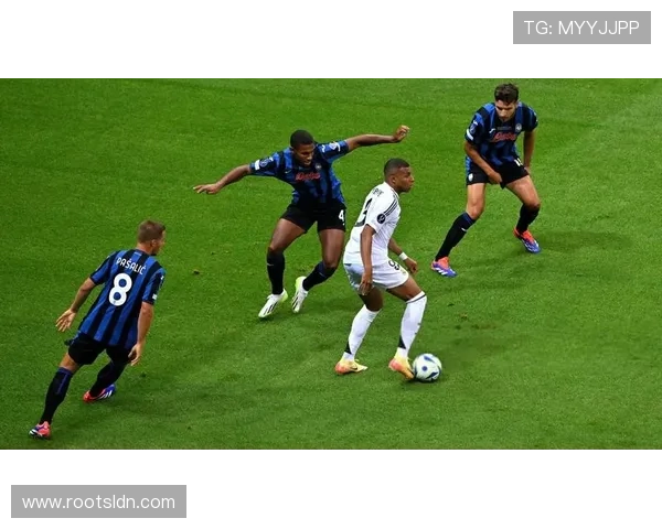 皇马娱乐场：体验最精彩的足球主题娱乐盛宴，尽享足球激情与欢乐时光